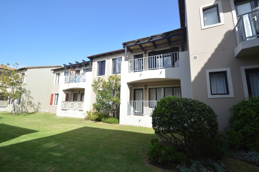 To Let 2 Bedroom Property for Rent in Bowtie Western Cape